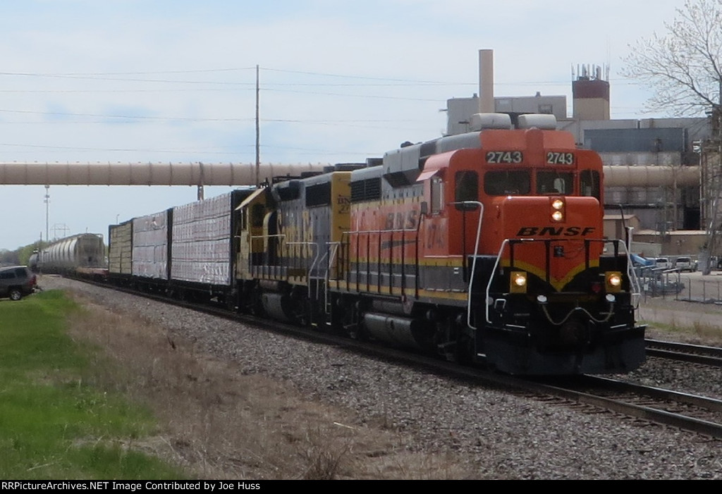 BNSF 2743 West